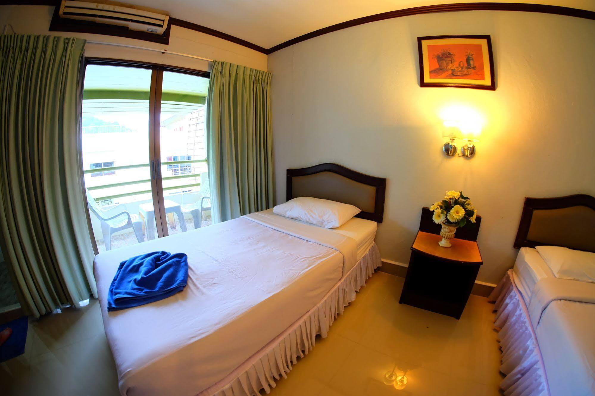 P.K. Mansion Hotell Ao Nang Exteriör bild